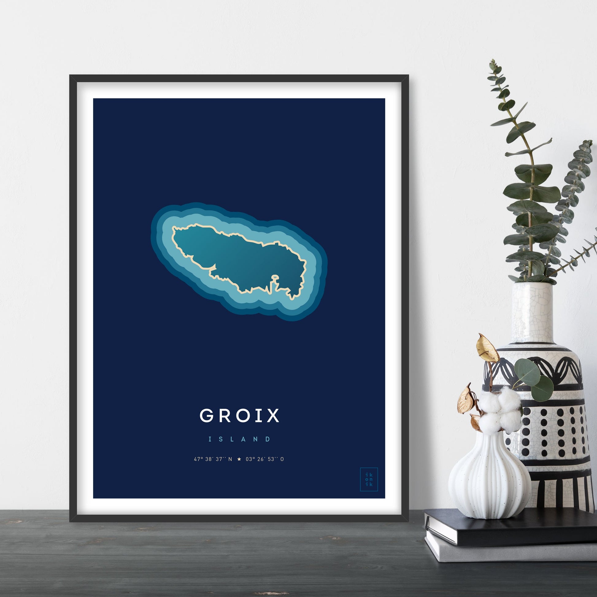 Poster déco de l'île de Groix vue du ciel. © ikonik